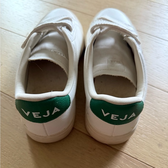Veja Recife White Velcro Sneakers - Picture 5 of 7